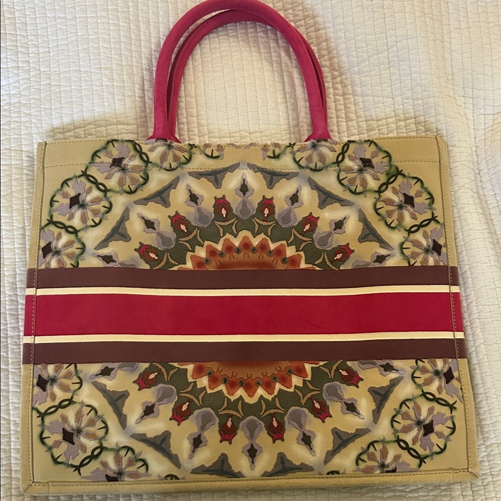 KaleiDiorscopic Beige and Pink Dior Large Book Tote - Picture 3 of 8